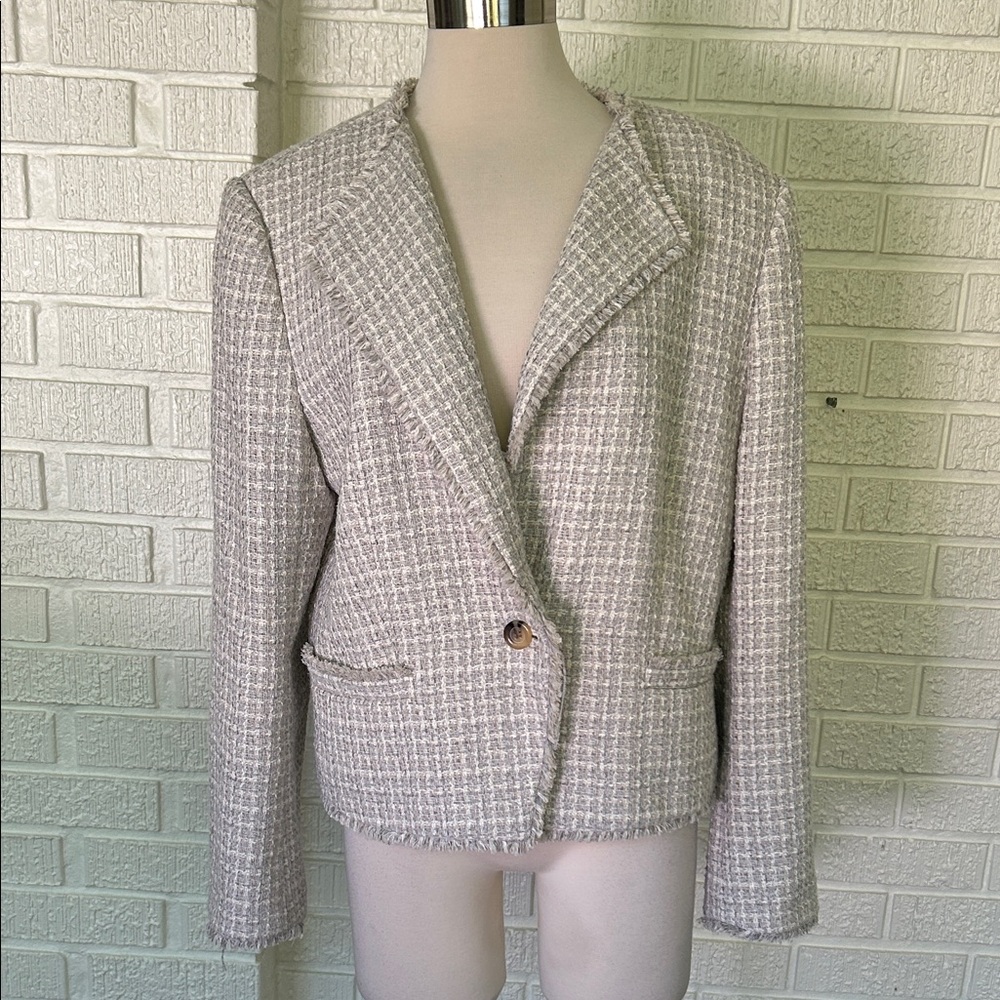 Ann Taylor – Tweed gray/white drape collar blazer